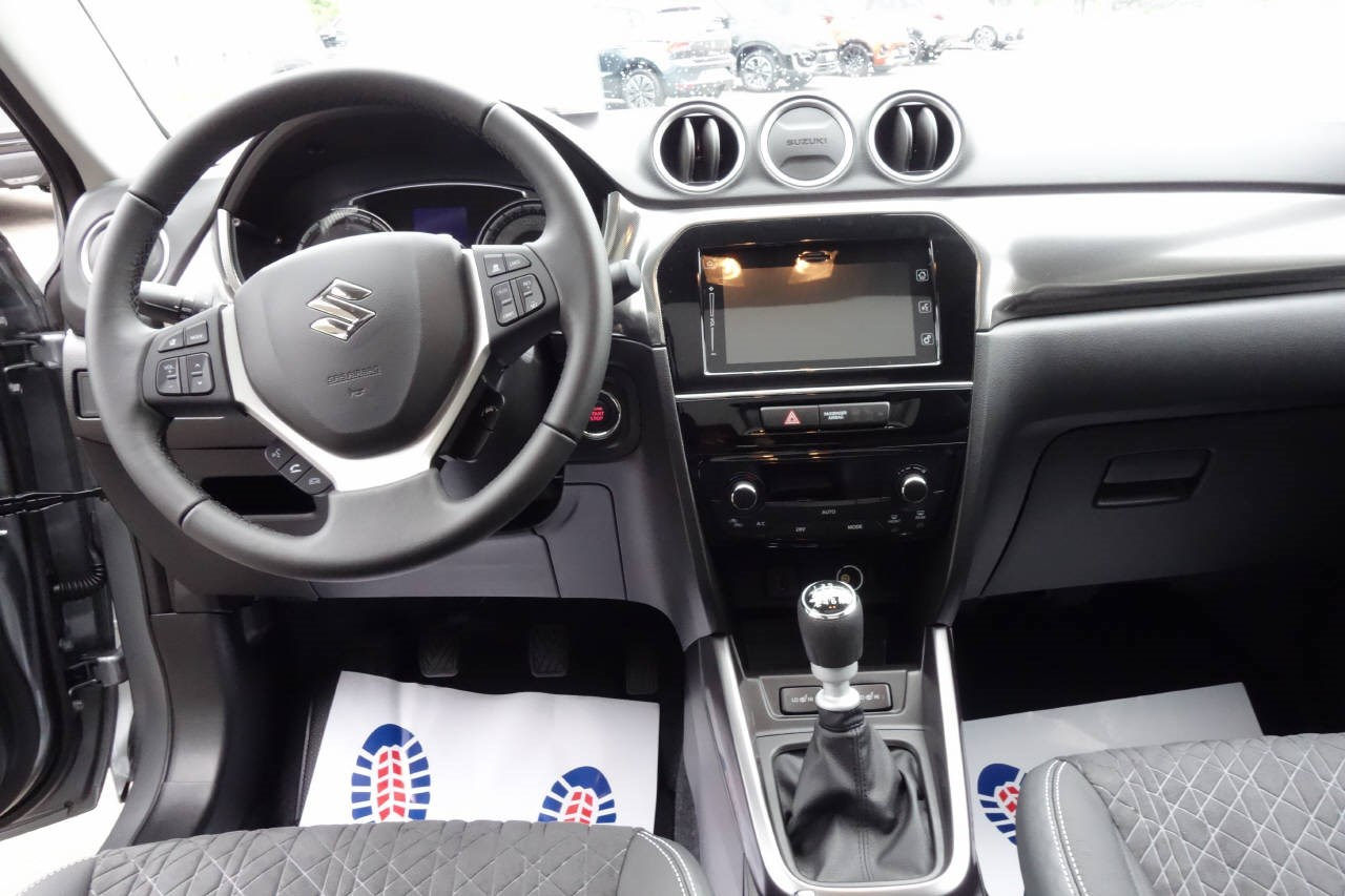 SUZUKI Vitara 1.4 T Compact Top Hybrid 4x4