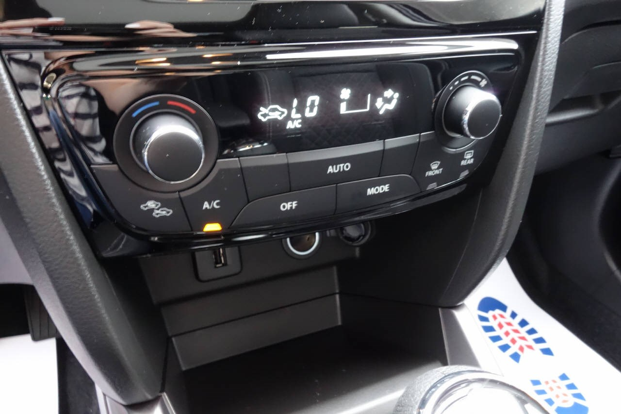 SUZUKI Vitara 1.4 T Compact Top Hybrid 4x4