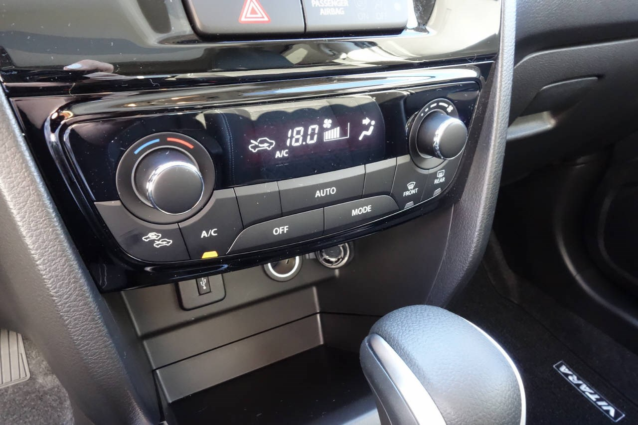 SUZUKI Vitara 1.5 Compact Top Hybrid 4x4