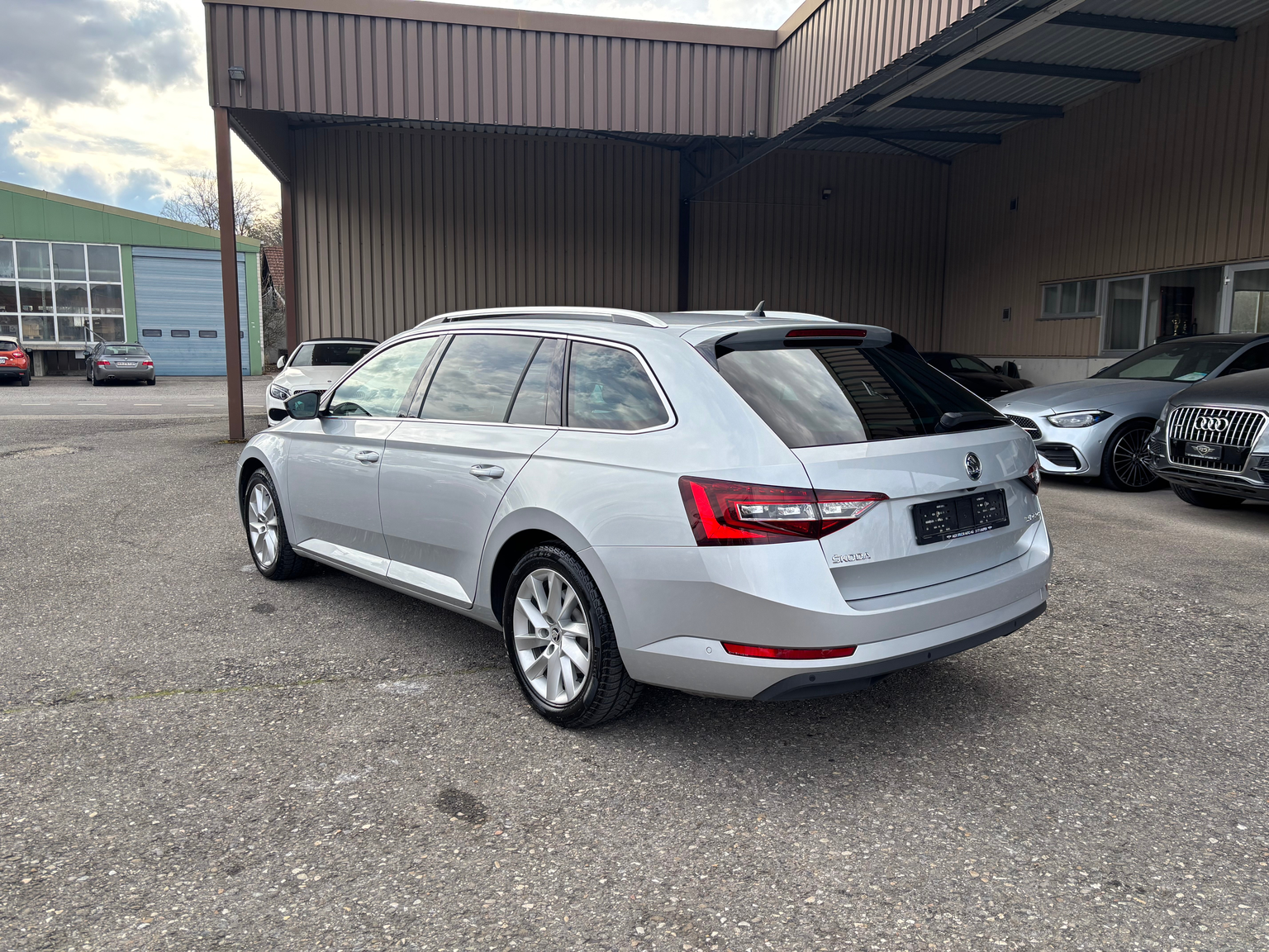 SKODA Superb Combi 2.0 TSI Style DSG