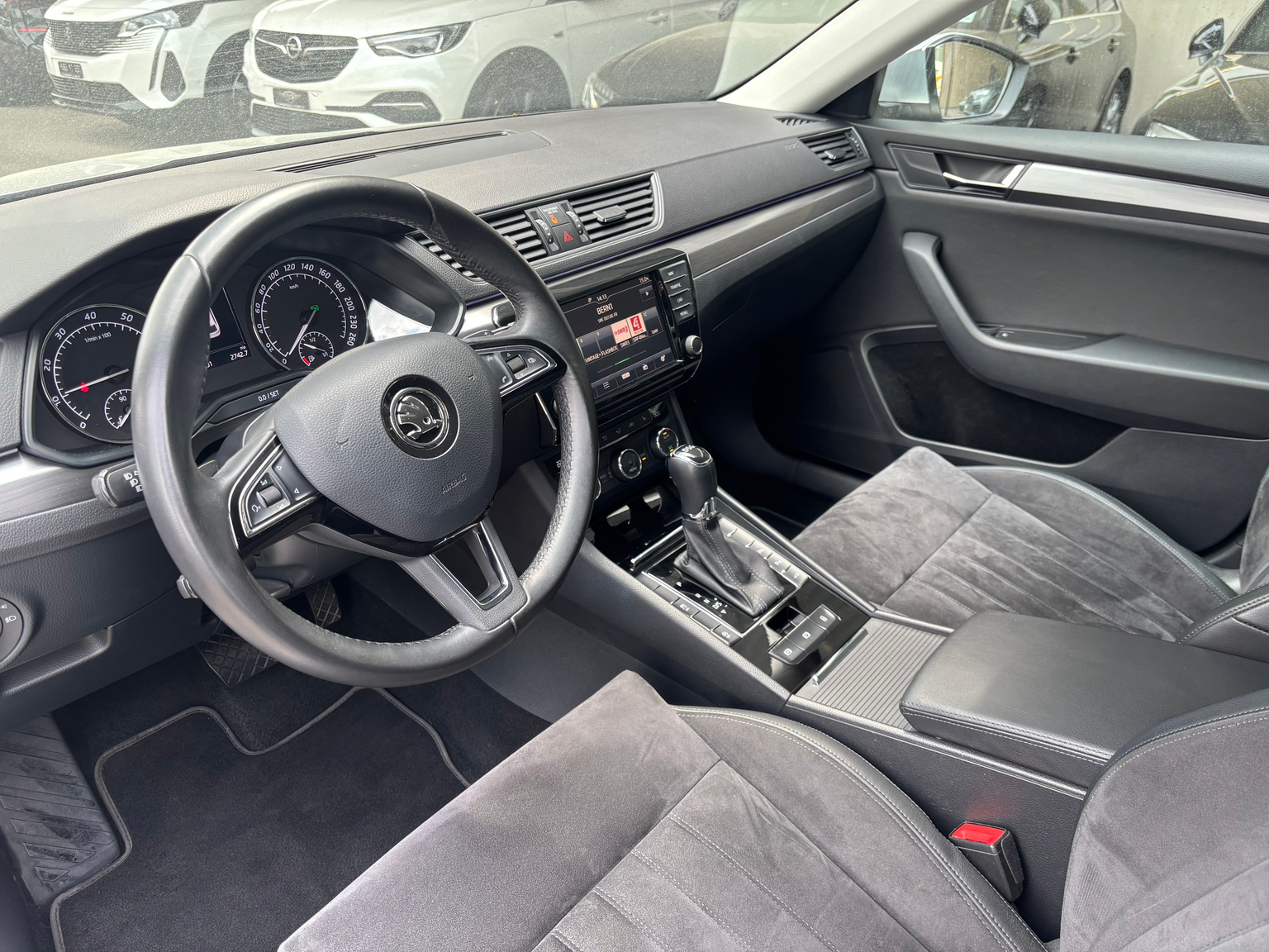 SKODA Superb Combi 2.0 TSI Style DSG