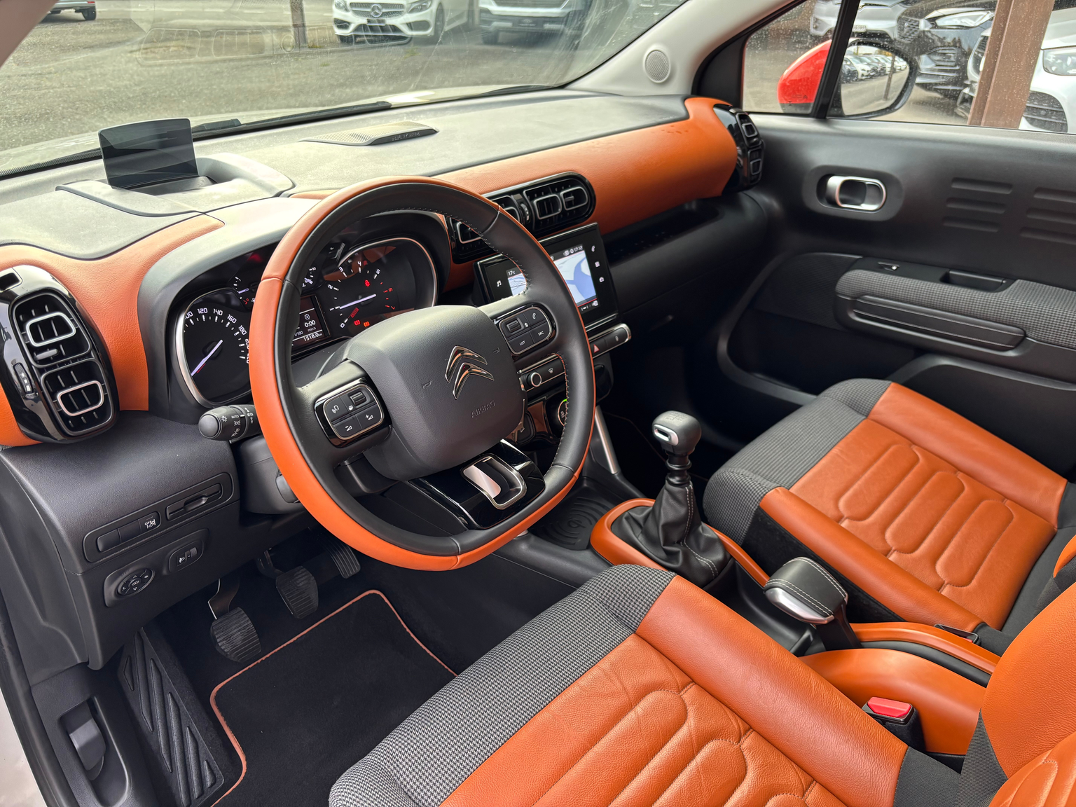 CITROEN C3 Aircross 1.2i PureTech Shine