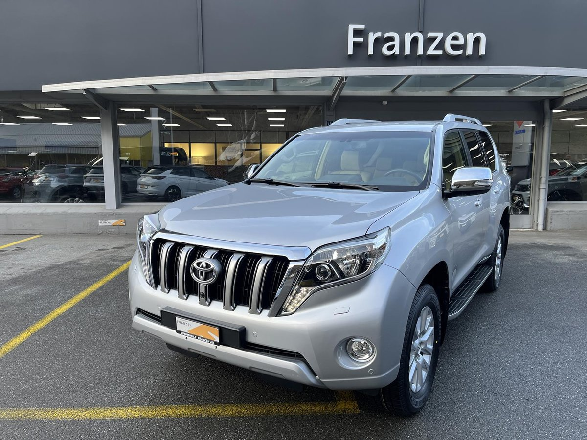 TOYOTA Land Cruiser 2.8 D Linea Sol