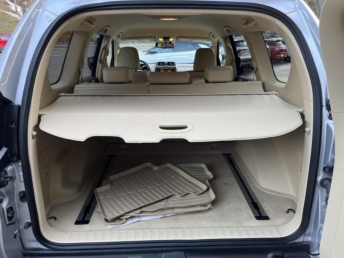 TOYOTA Land Cruiser 2.8 D Linea Sol