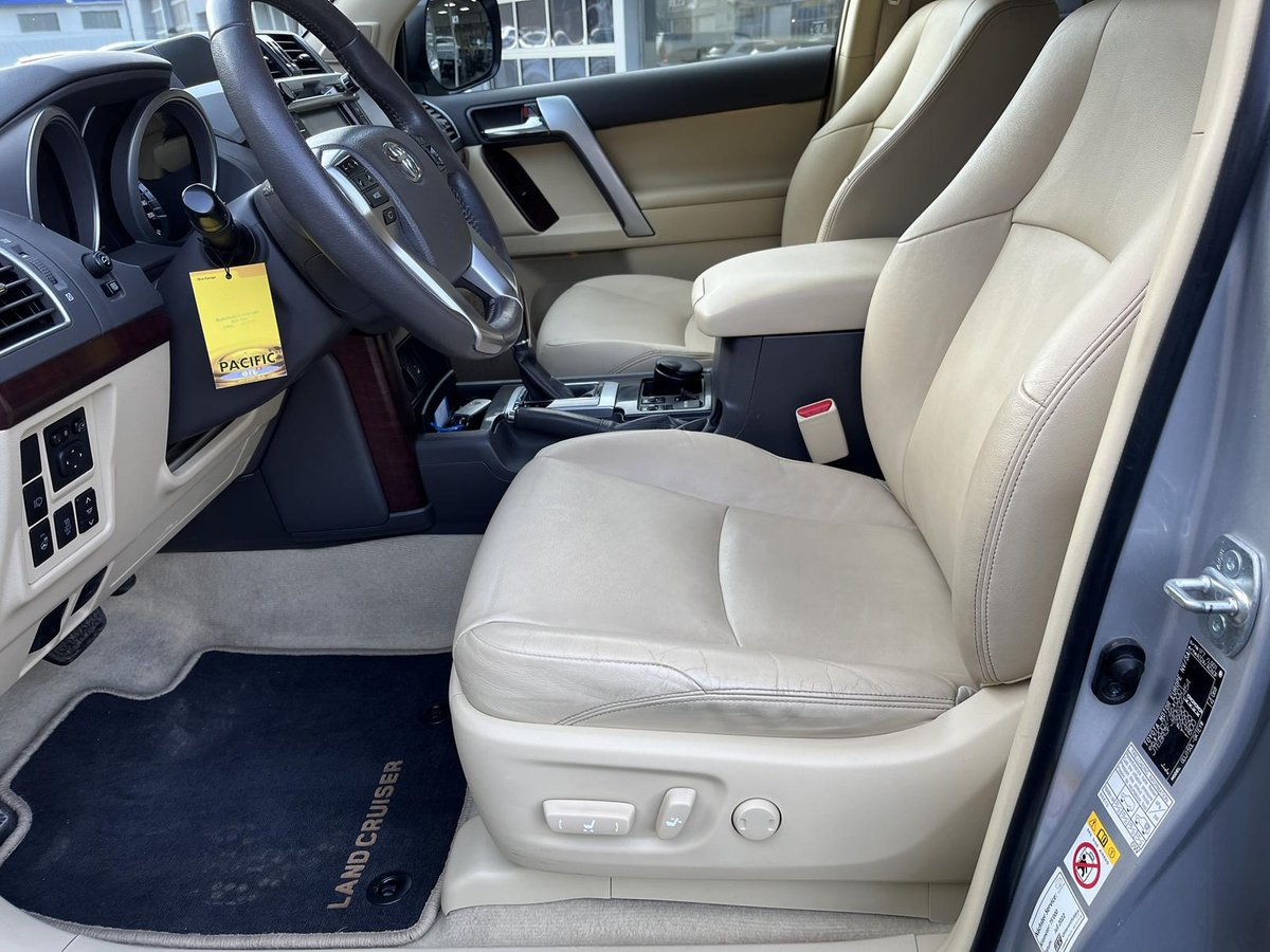 TOYOTA Land Cruiser 2.8 D Linea Sol