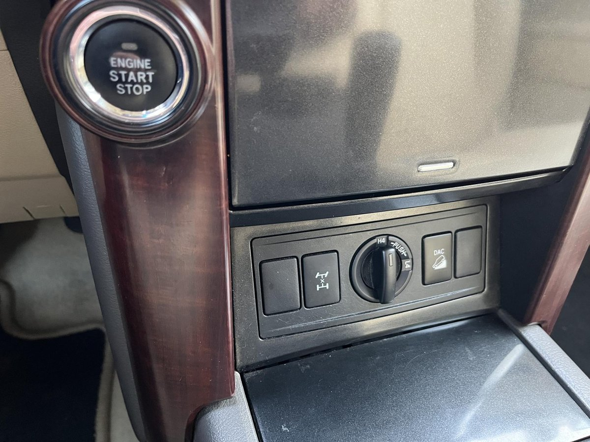 TOYOTA Land Cruiser 2.8 D Linea Sol
