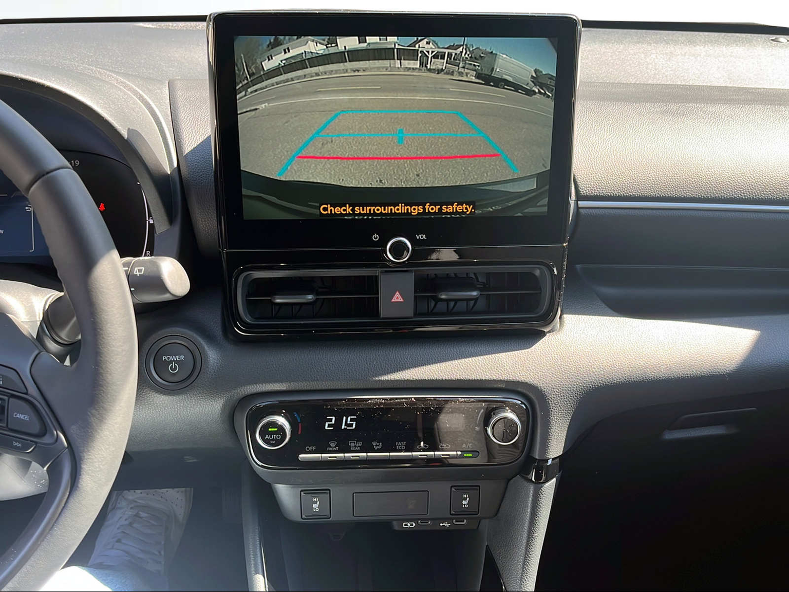 TOYOTA Yaris 1.5 Trend e-CVT