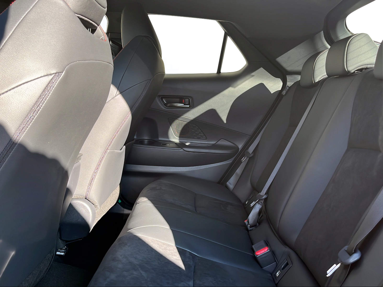 TOYOTA C-HR 2.0 HSD CVT GR Sport 4WD