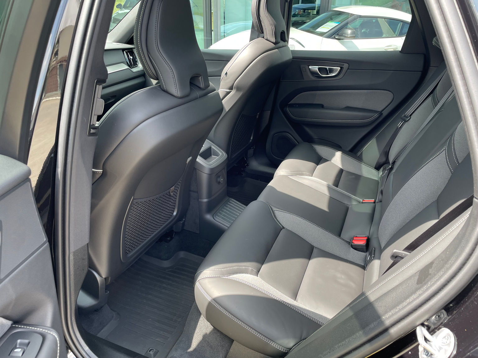 VOLVO XC60 T6 eAWD Xcentric