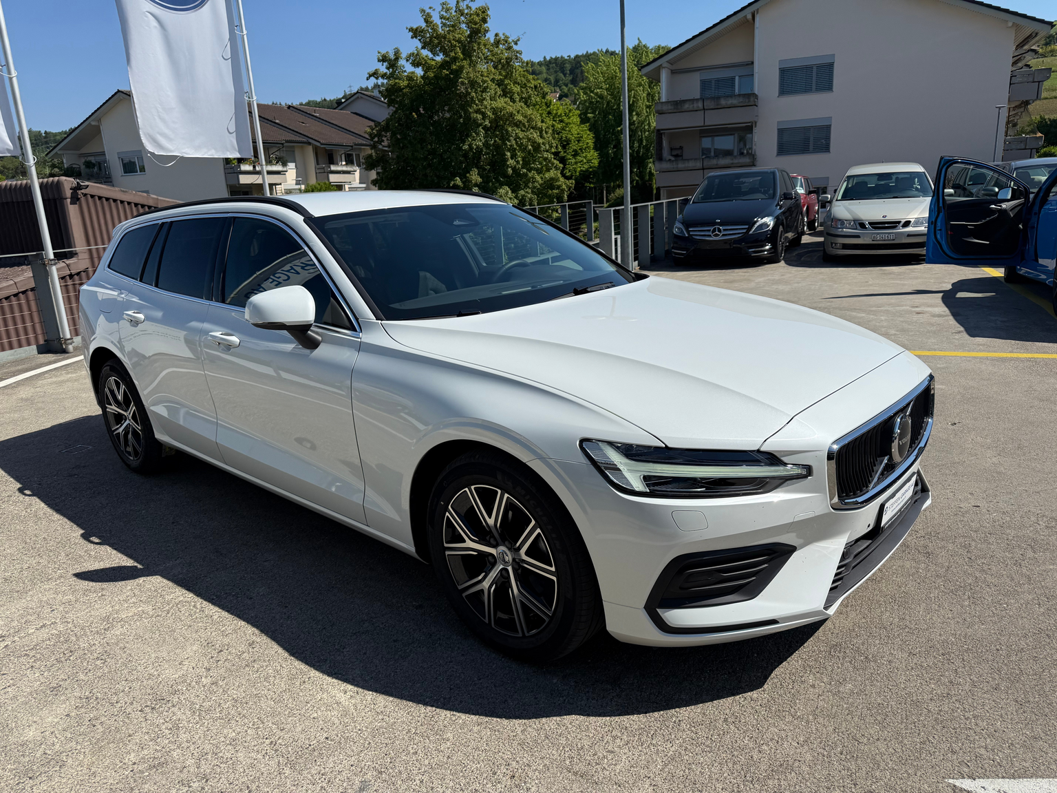 VOLVO V60 B4 D MHD Core