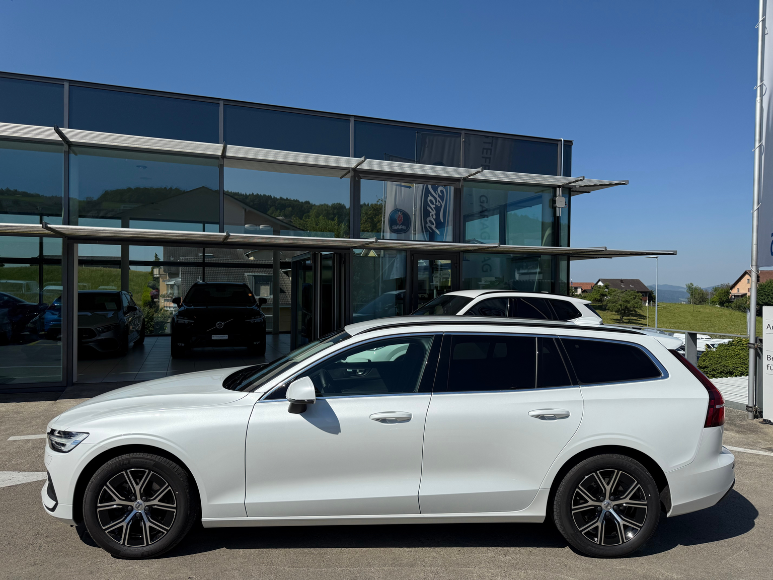 VOLVO V60 B4 D MHD Core