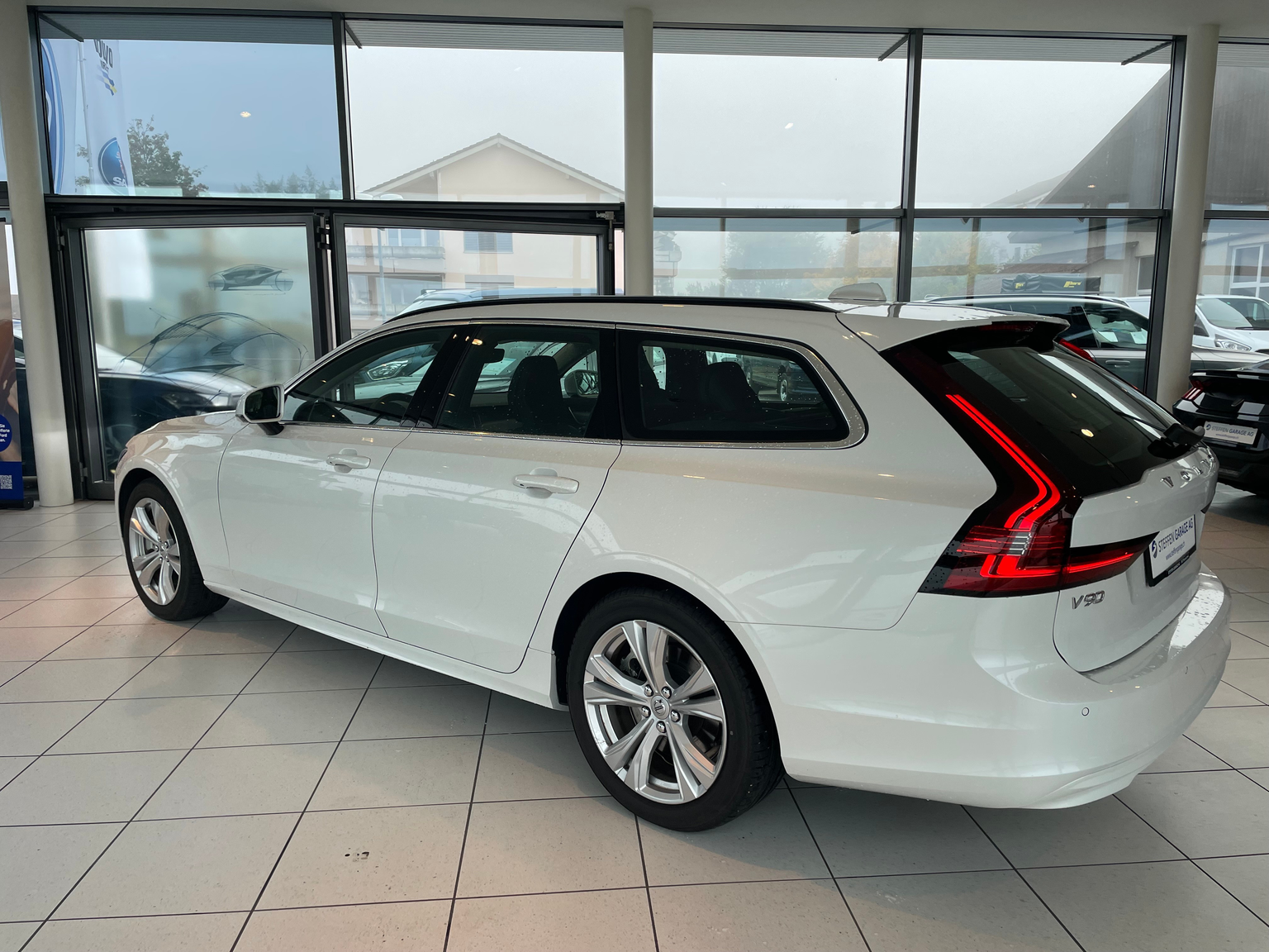 VOLVO V90 B4 MHD Core