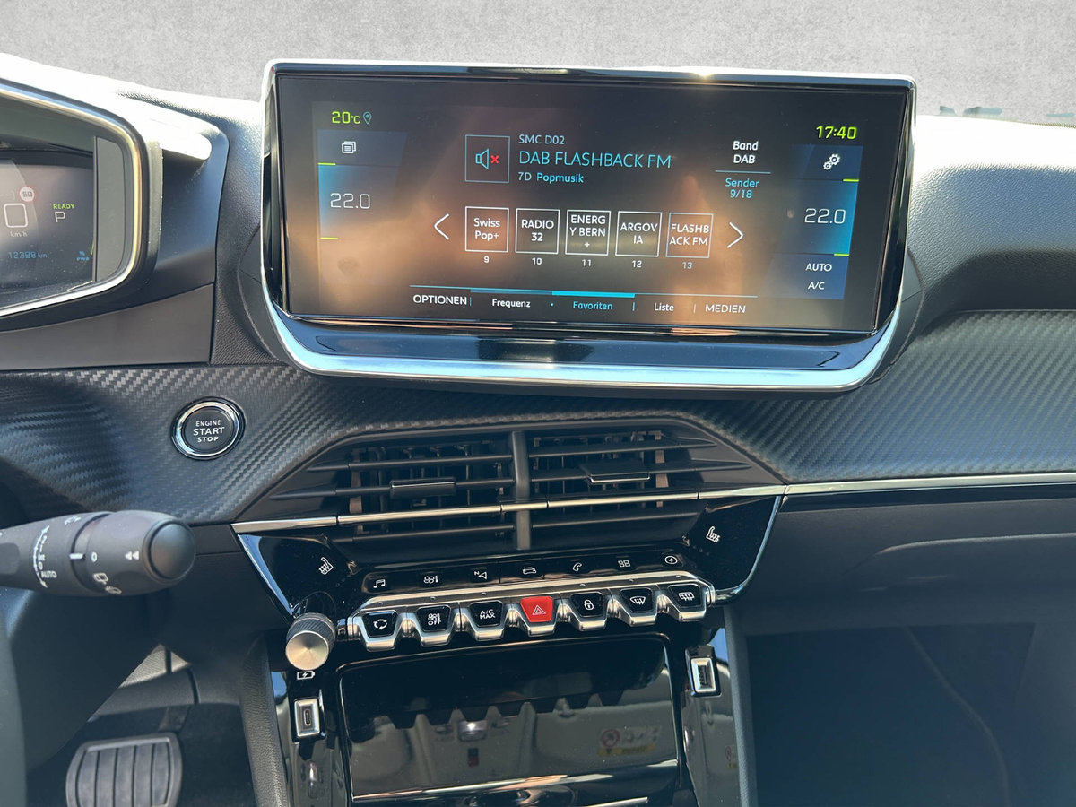 PEUGEOT 2008 e-Allure Pack