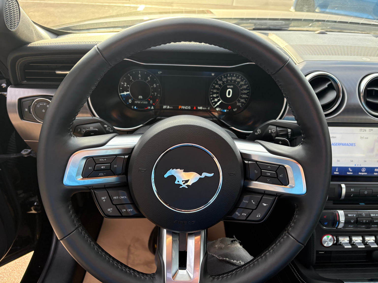 FORD Mustang Coupé 5.0 V8 Mach 1