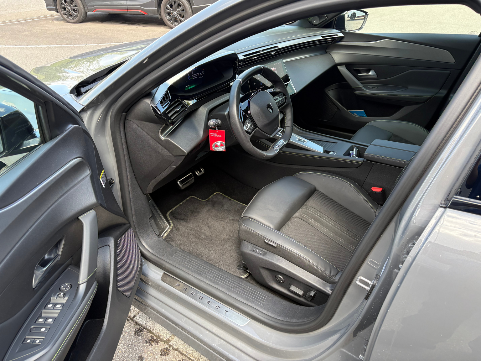 PEUGEOT 308 SW 1.6 PHEV 225 GT