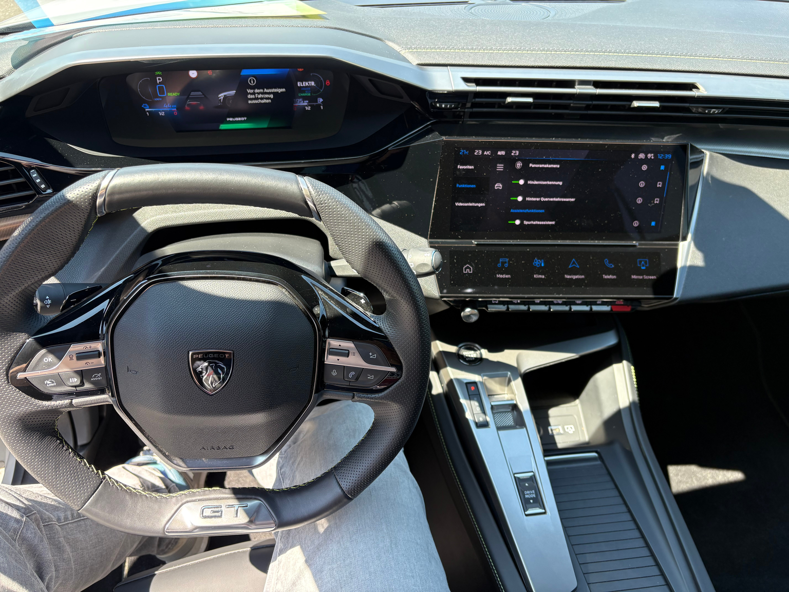 PEUGEOT 308 1.6 PHEV 225 GT