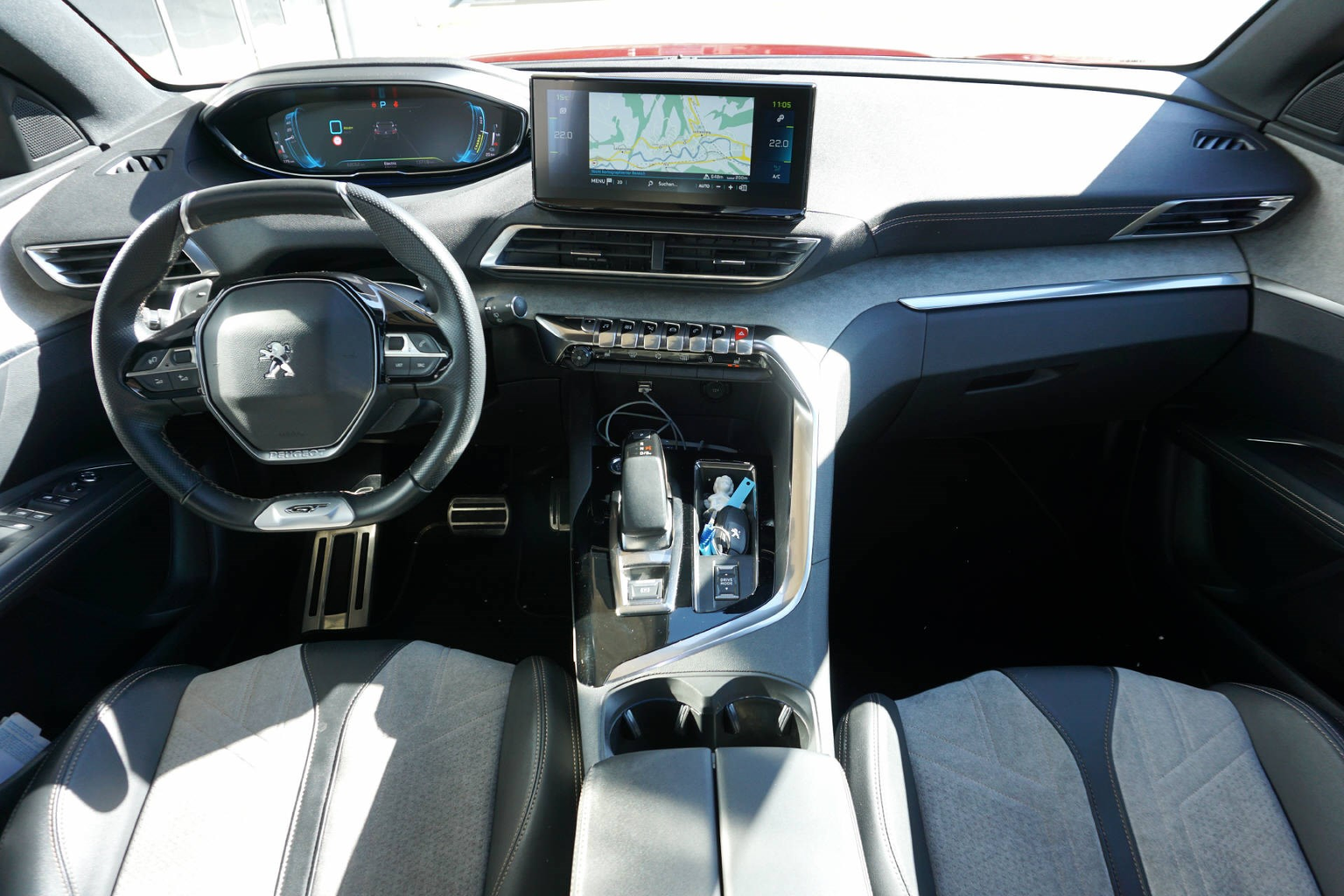 PEUGEOT 3008 1.6 Plug-in Hybrid GT