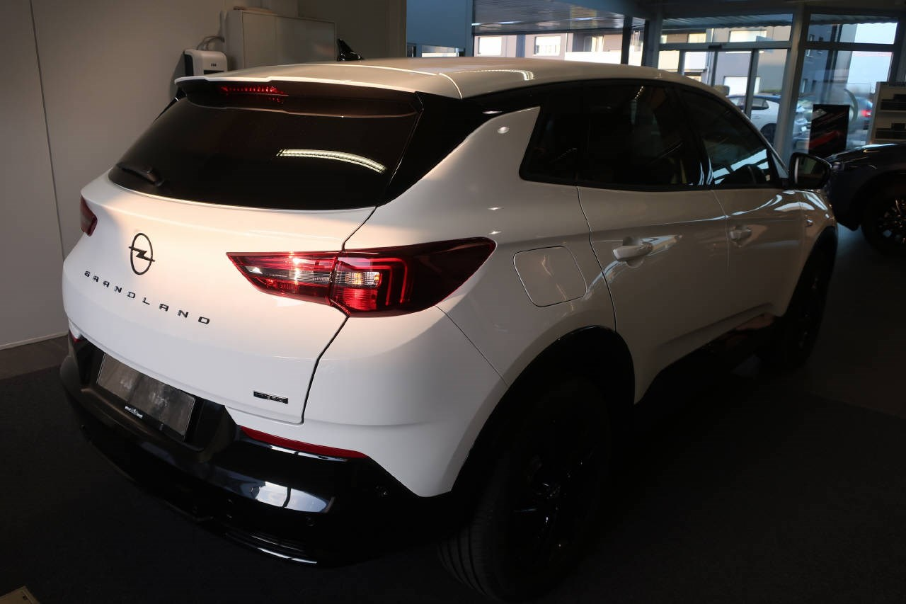 OPEL Grandland 1.6 T PHEV GS