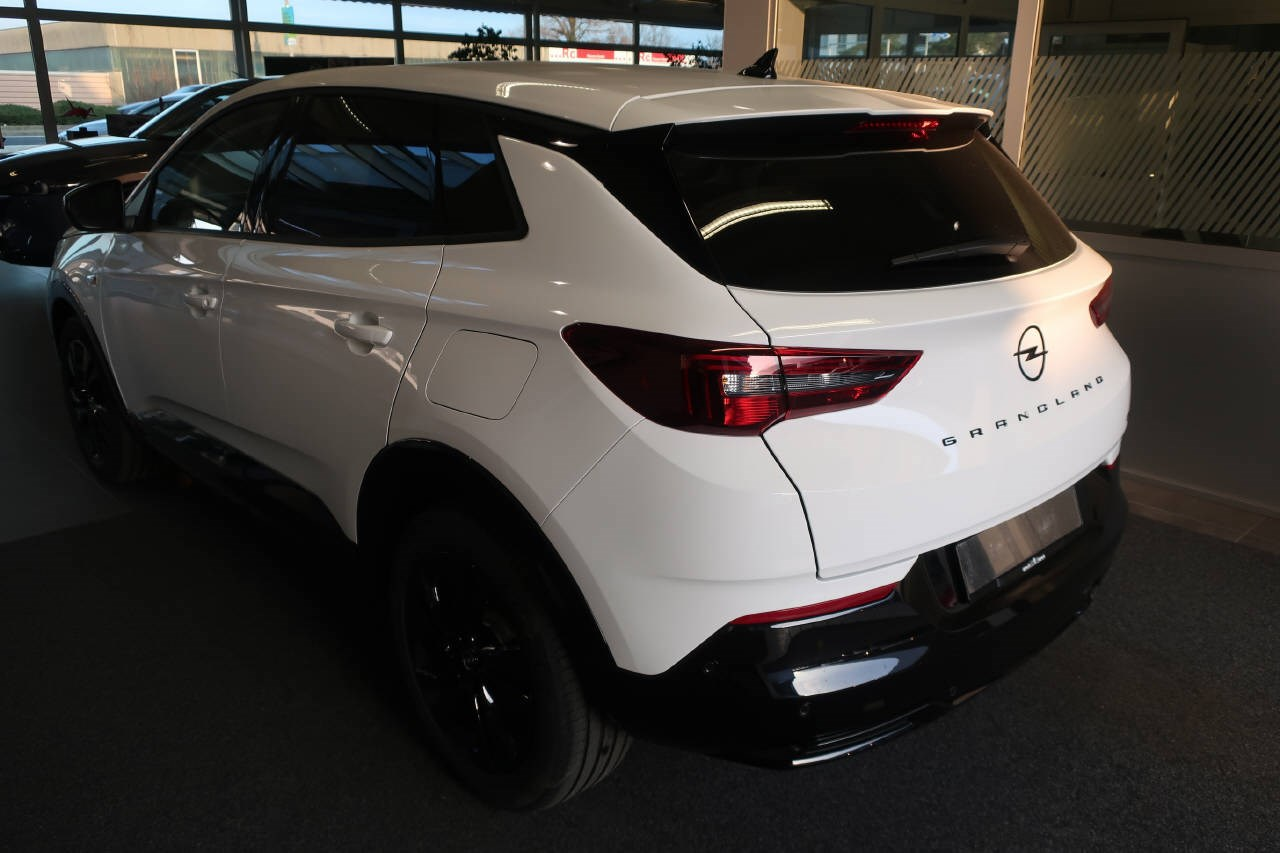 OPEL Grandland 1.6 T PHEV GS