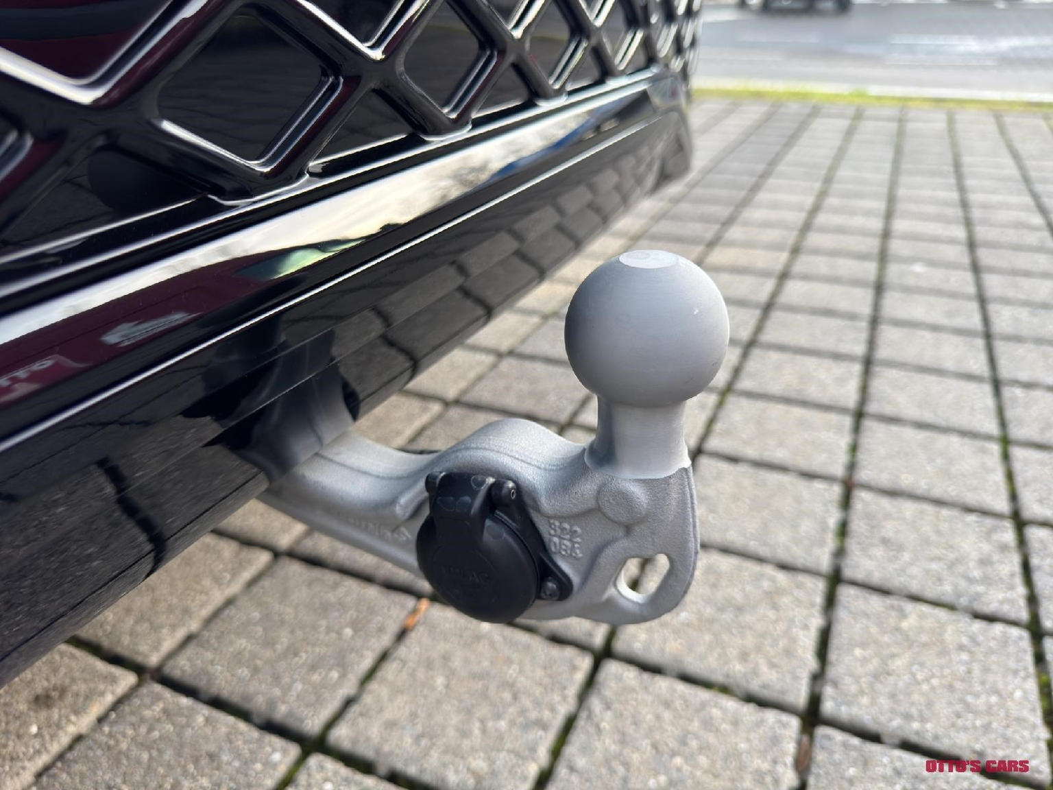 VW Tiguan NEW 2.0 TDI SCR R-Line DSG 4motion *Anhängevorrichtung*Panoramadach*Standheizung* 2025