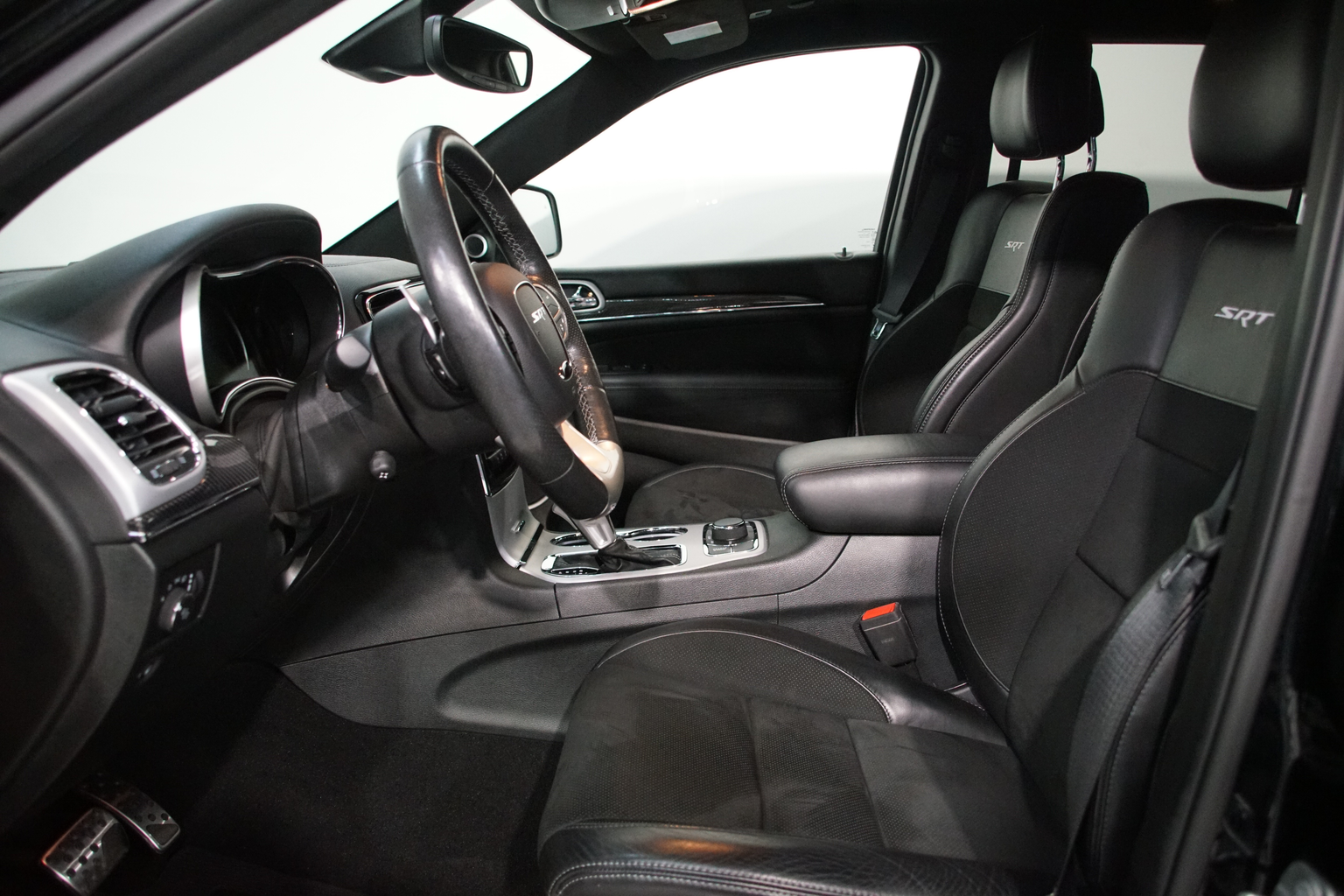 JEEP Grand Cherokee 6.4 V8 HEMI SRT8 Automatic
