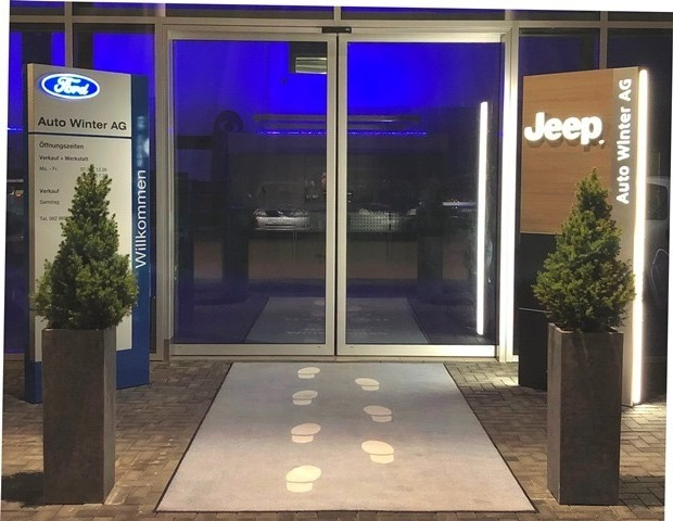 JEEP Grand Cherokee 6.4 V8 HEMI SRT8 Automatic