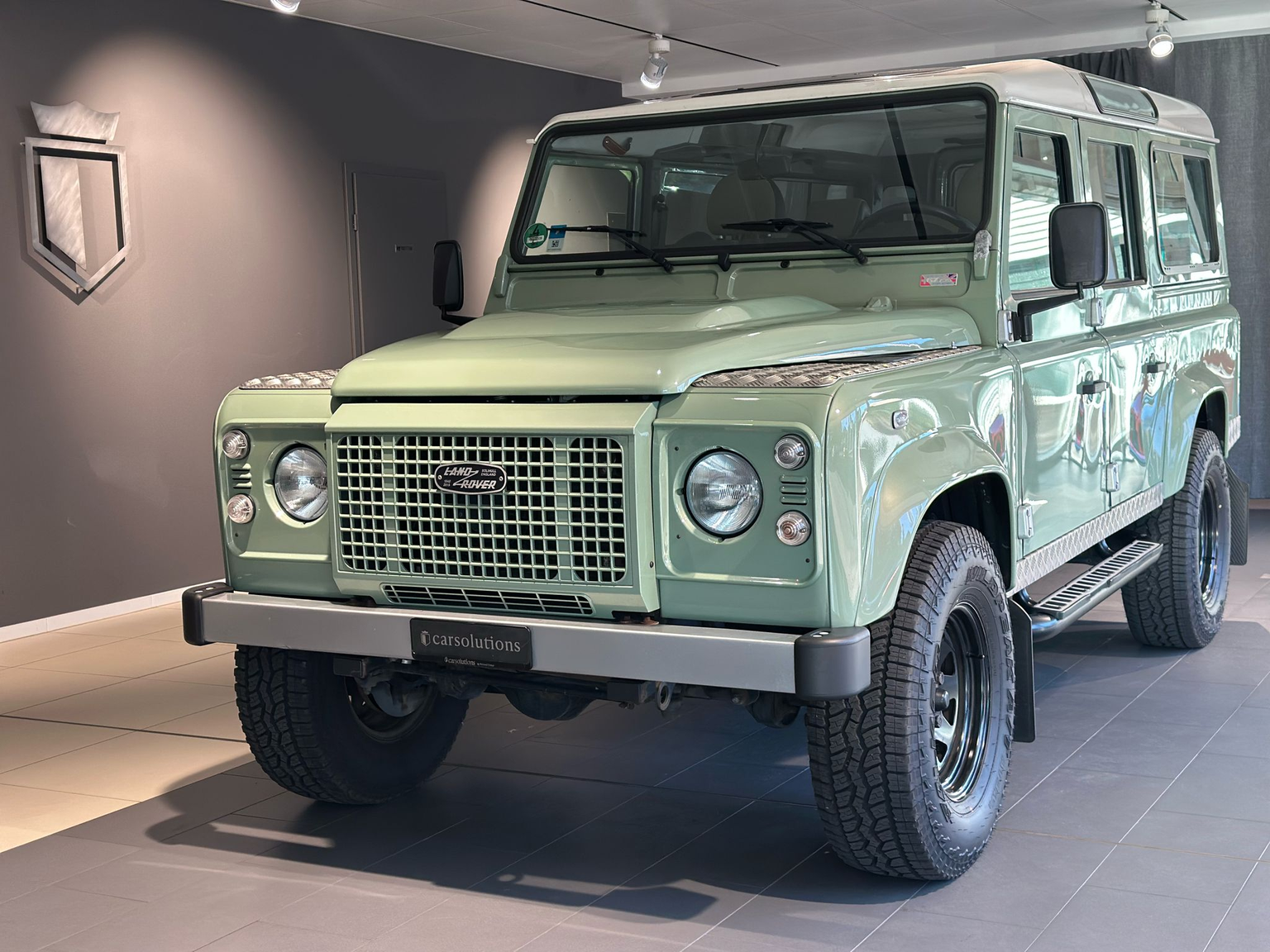 LAND ROVER Defender 110 2.2 TD4 Station Wagon Heritage