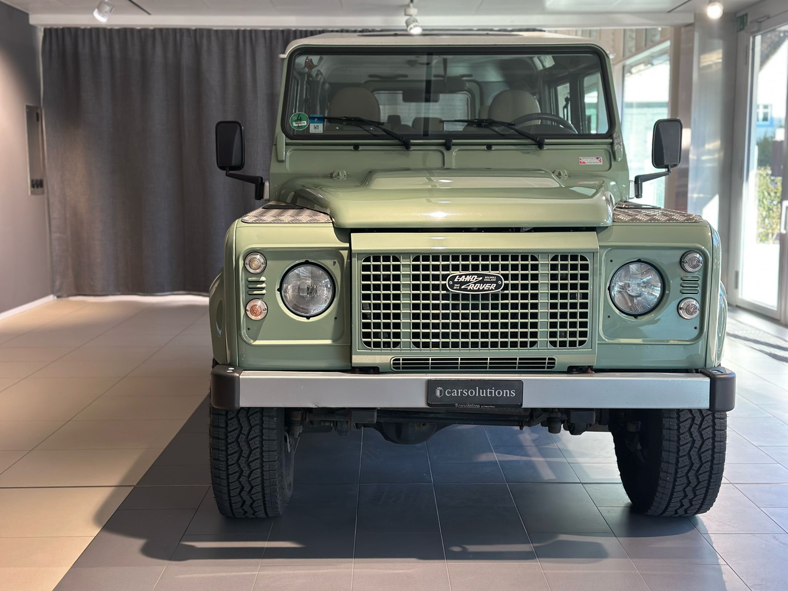 LAND ROVER Defender 110 2.2 TD4 Station Wagon Heritage
