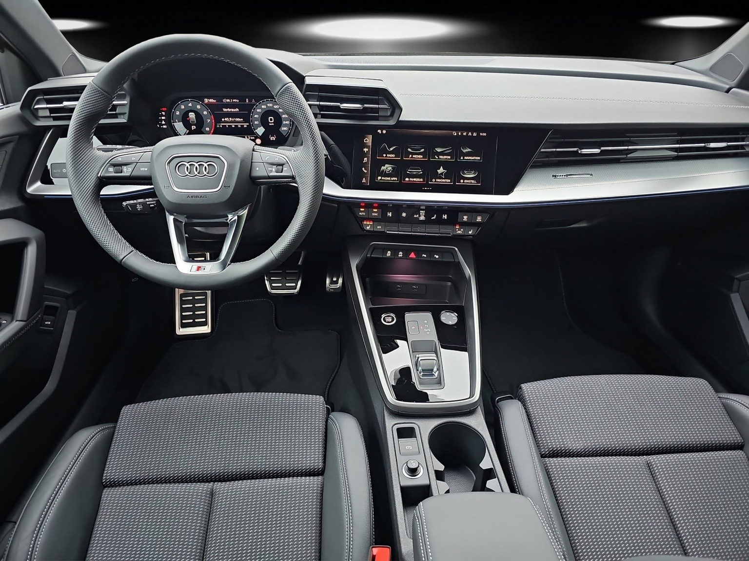 AUDI A3 Sportback 35 TFSI S line Attraction