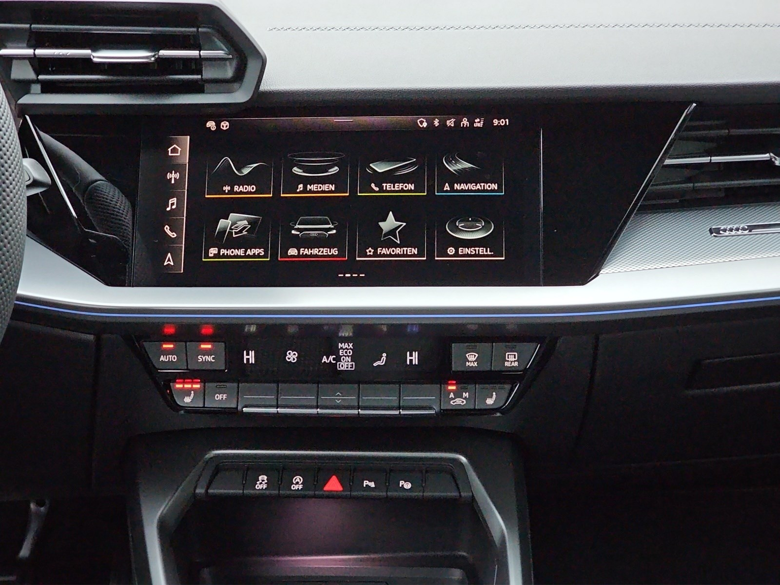 AUDI A3 Sportback 35 TFSI S line Attraction