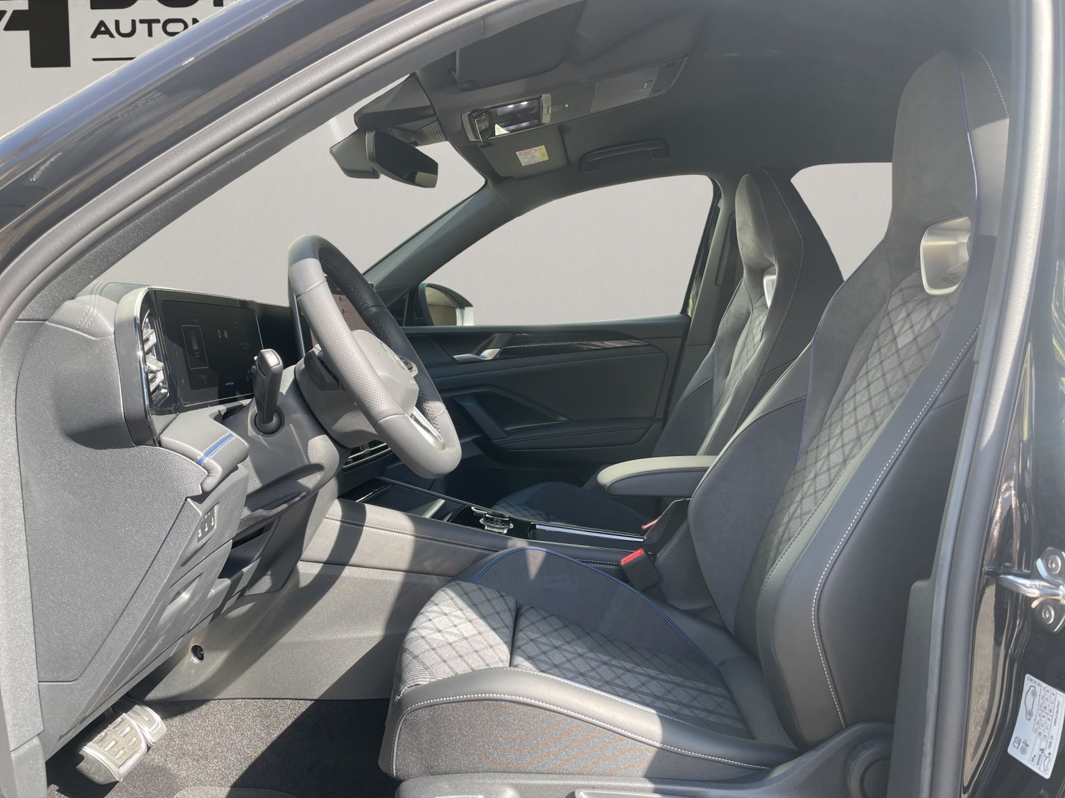 VW Tiguan 1.5 TSI R-Line DSG