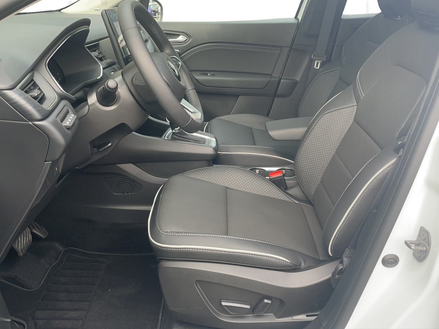 MITSUBISHI ASX 1.6 PHEV Saisho
