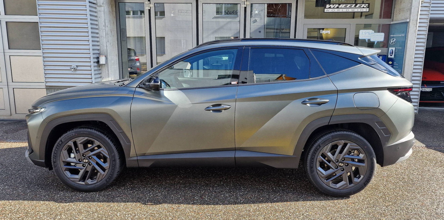 HYUNDAI TUCSON 1.6 T-GDi HEV 20th Anniversary 4WD