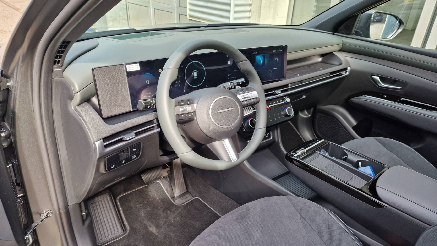 HYUNDAI TUCSON 1.6 T-GDi HEV 20th Anniversary 4WD