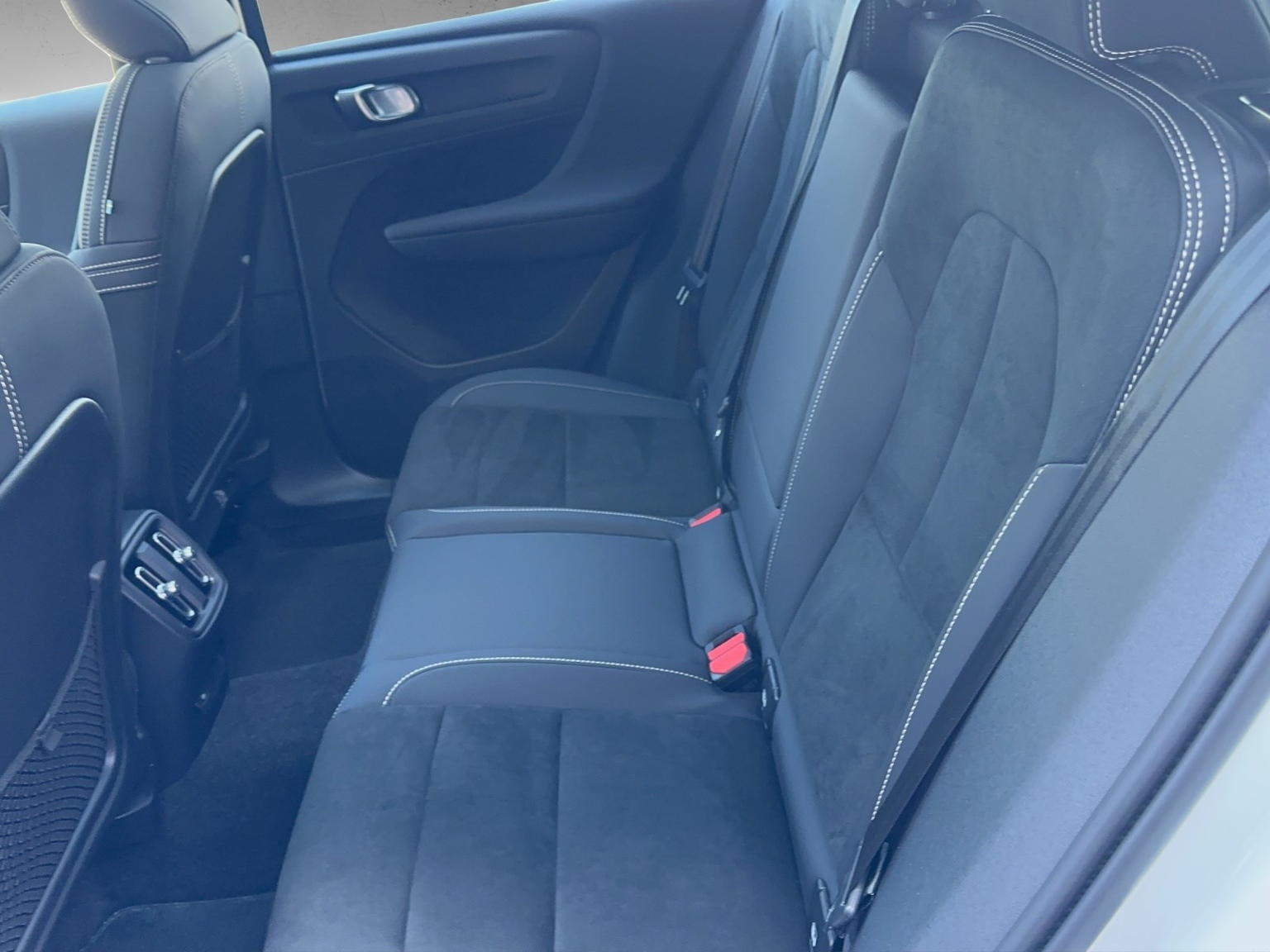 VOLVO C40 P8 Twin Recharge Ultimate AWD