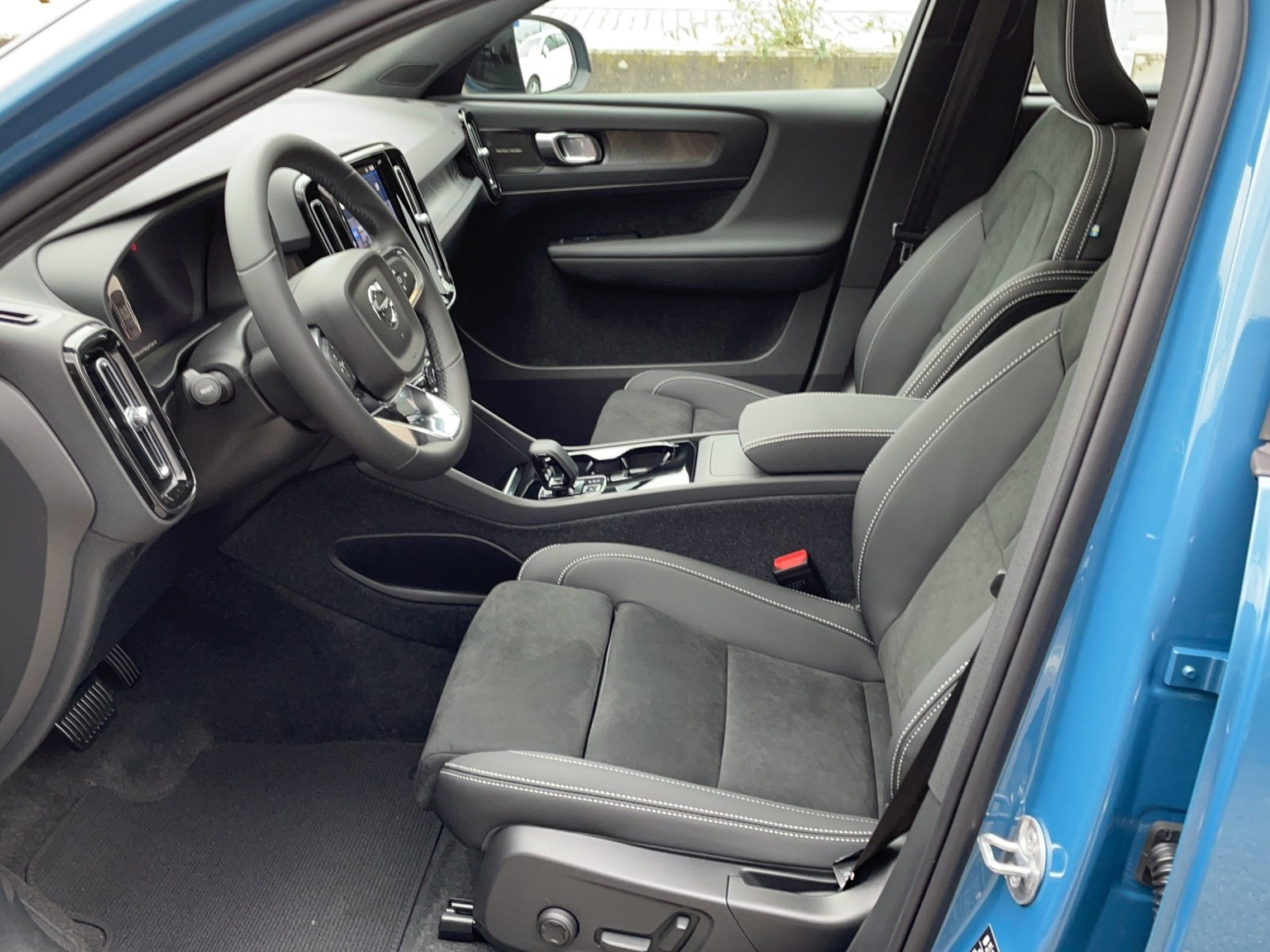 VOLVO C40 P6 Recharge Ultimate