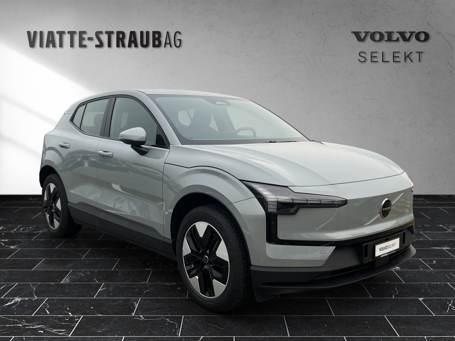 VOLVO EX 30 E60 Core