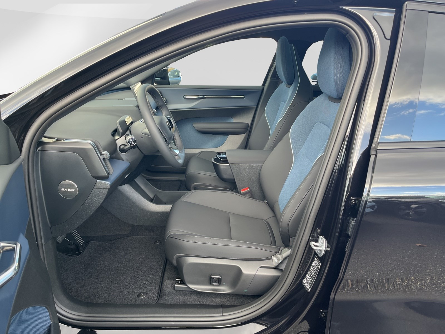 VOLVO EX 30 E60 Ultra