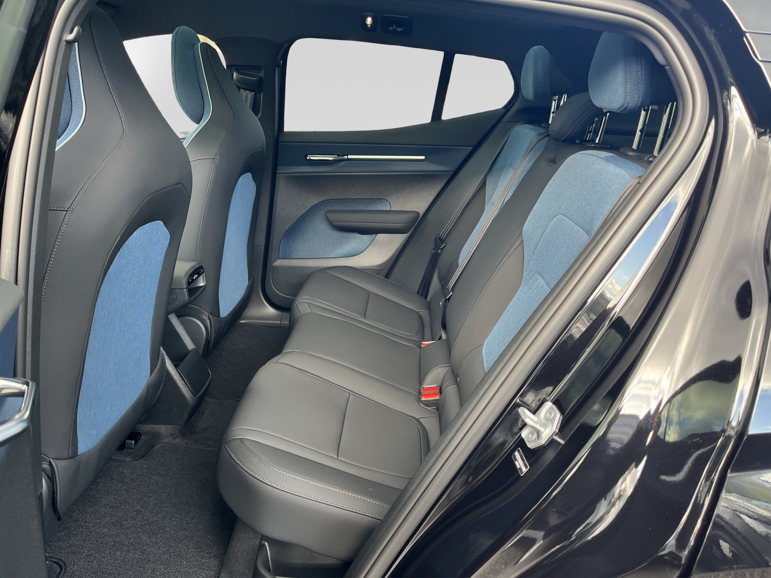 VOLVO EX 30 E60 Ultra