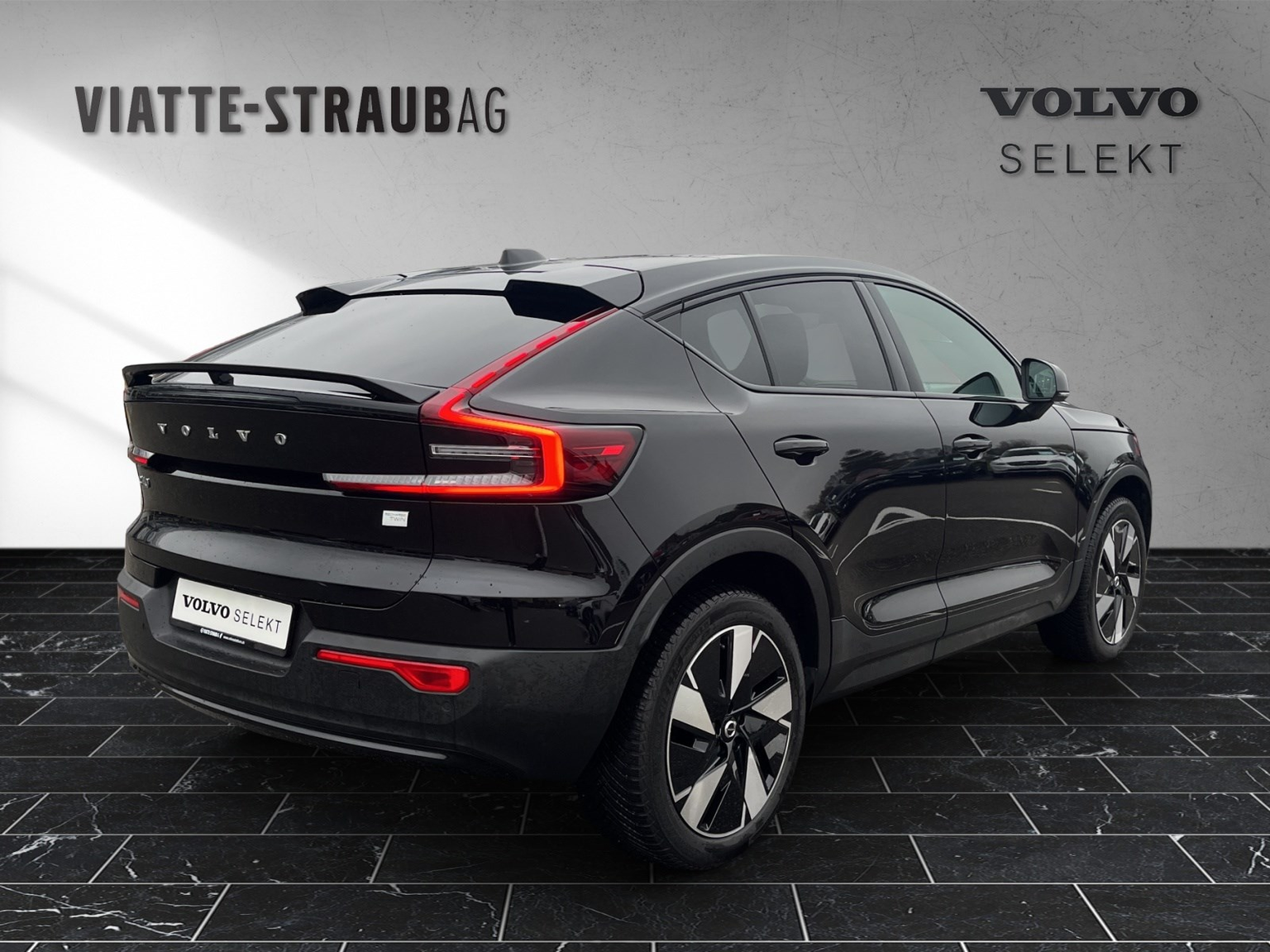 VOLVO C40 E80 Plus AWD