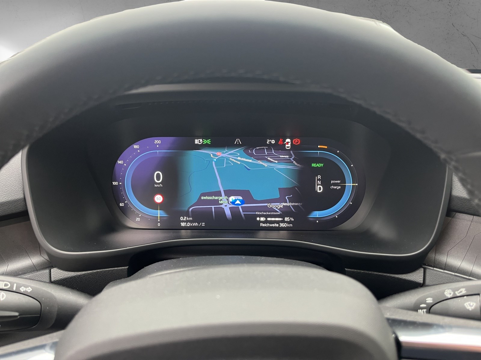 VOLVO C40 E80 Plus AWD
