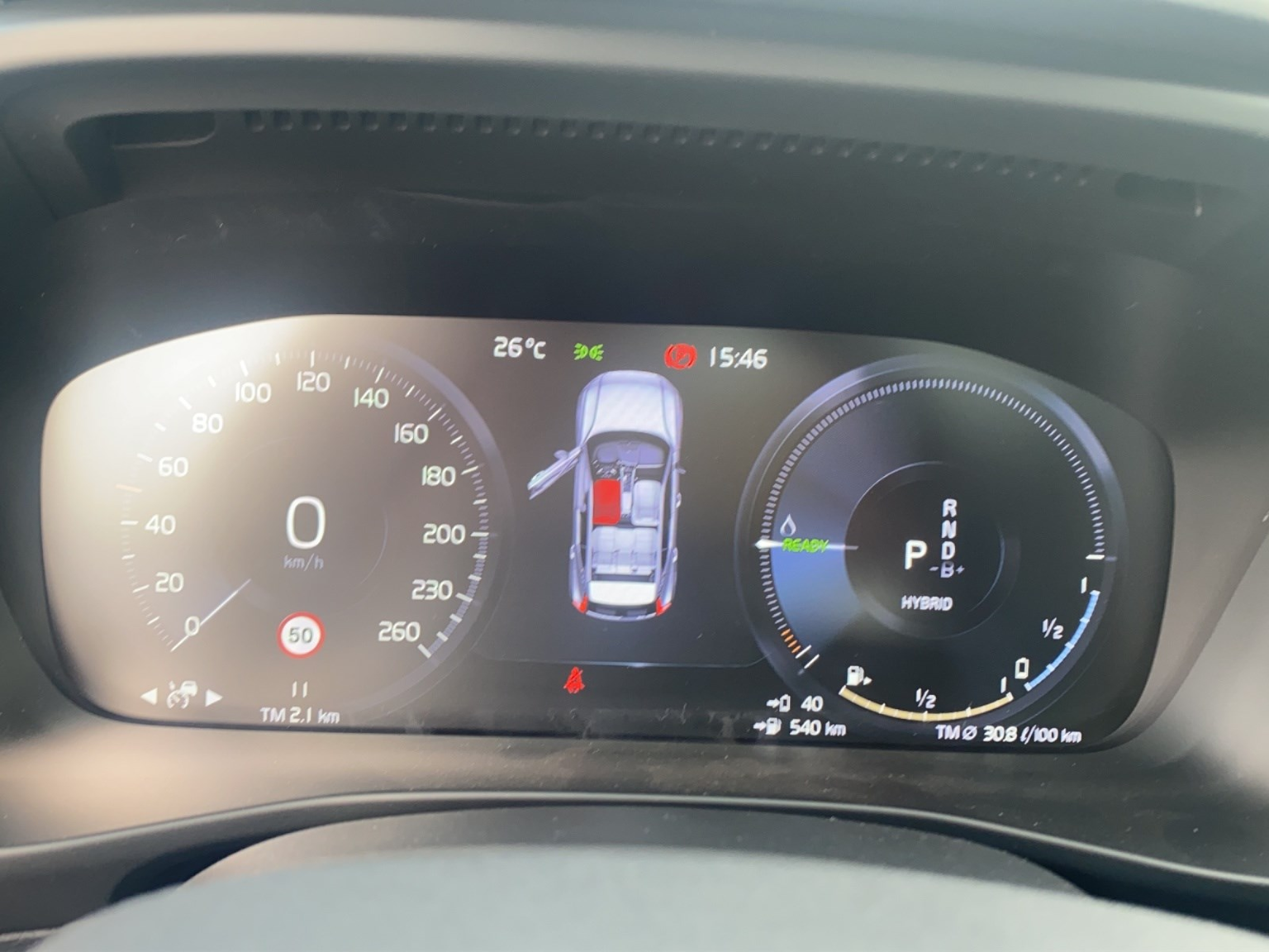 VOLVO XC40 1.5 T5 PiH Ultimate Dark
