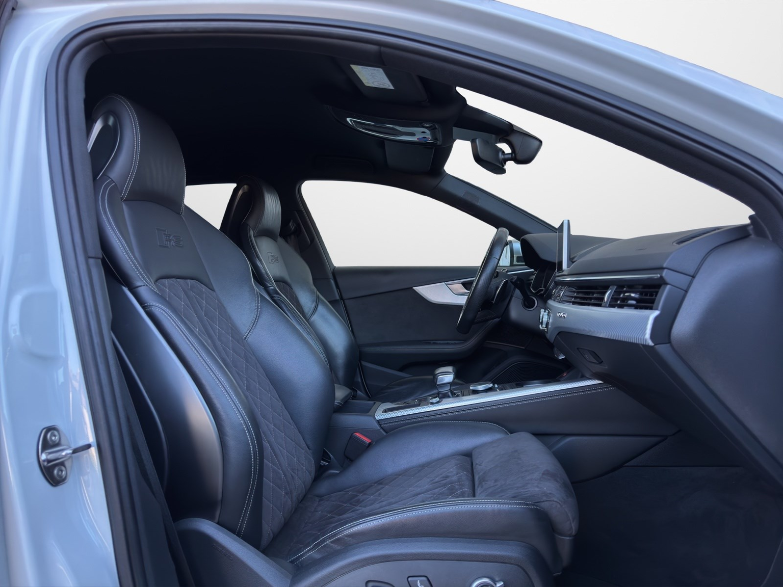 AUDI RS4 Avant 2.9 V6 TFSI quattro T-Tronic