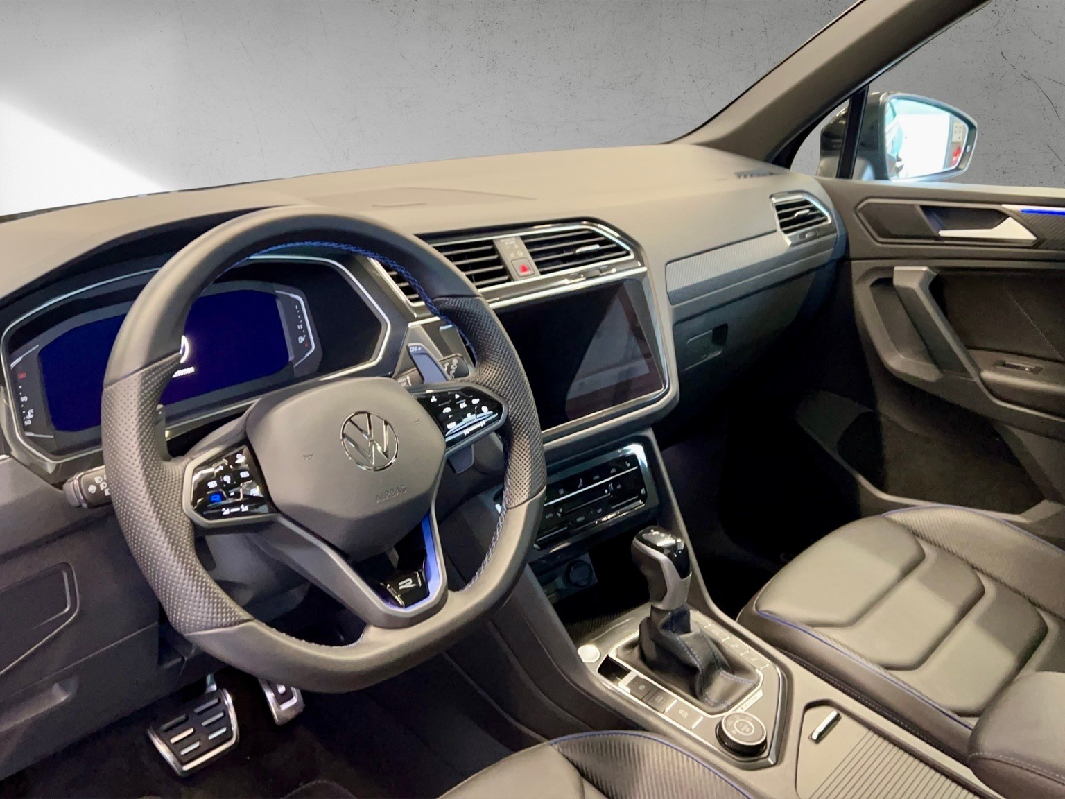 VW Tiguan 2.0TSI R 4Motion DSG