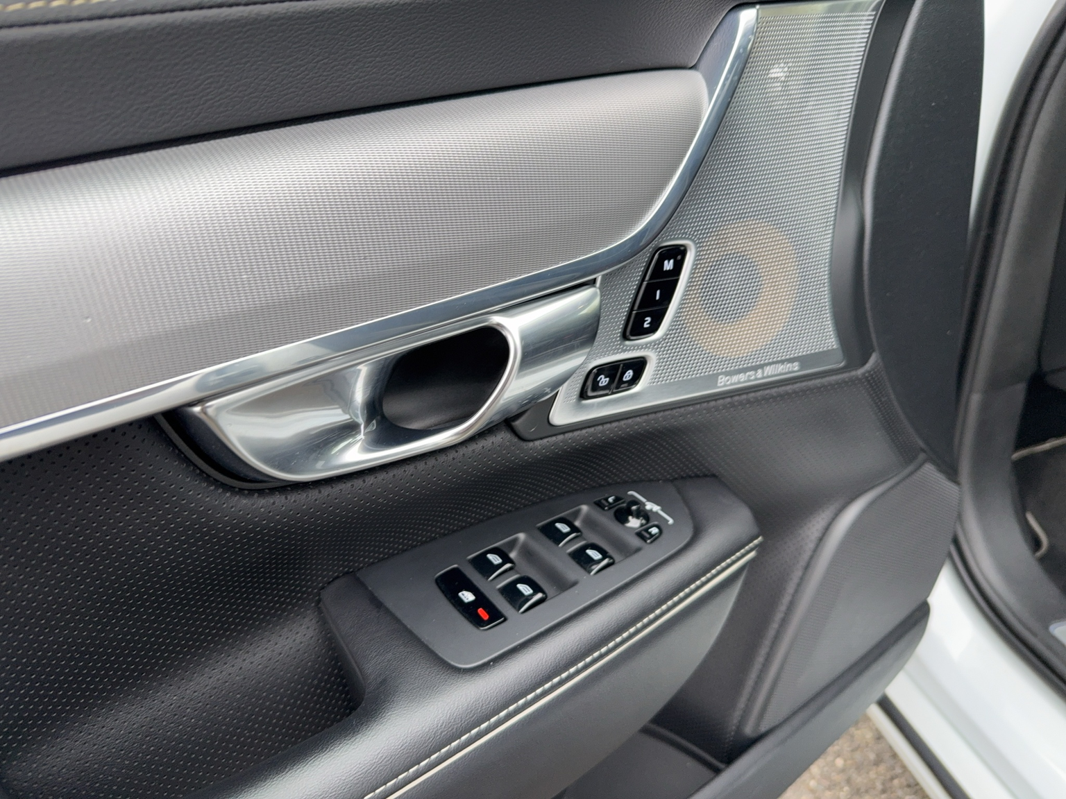 VOLVO S90 T8 eAWD Twin Engine R-Design Geartronic