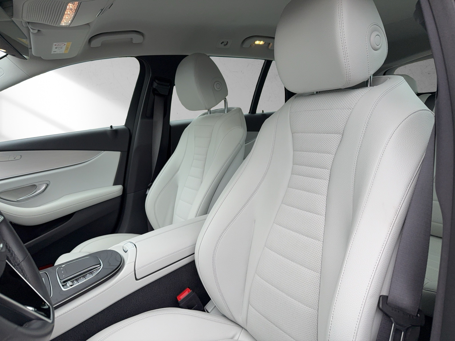 MERCEDES-BENZ E 200 T 4Matic Avantgarde 9G-Tronic