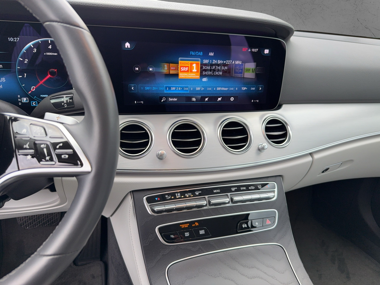 MERCEDES-BENZ E 200 T 4Matic Avantgarde 9G-Tronic
