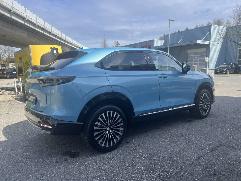 HONDA Ny1 Elegance