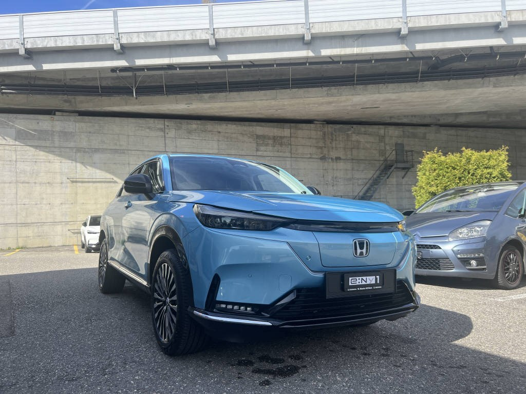 HONDA Ny1 Elegance