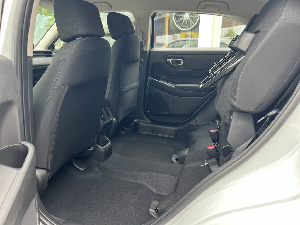 HONDA HR-V 1.5 i-MMD Elegance